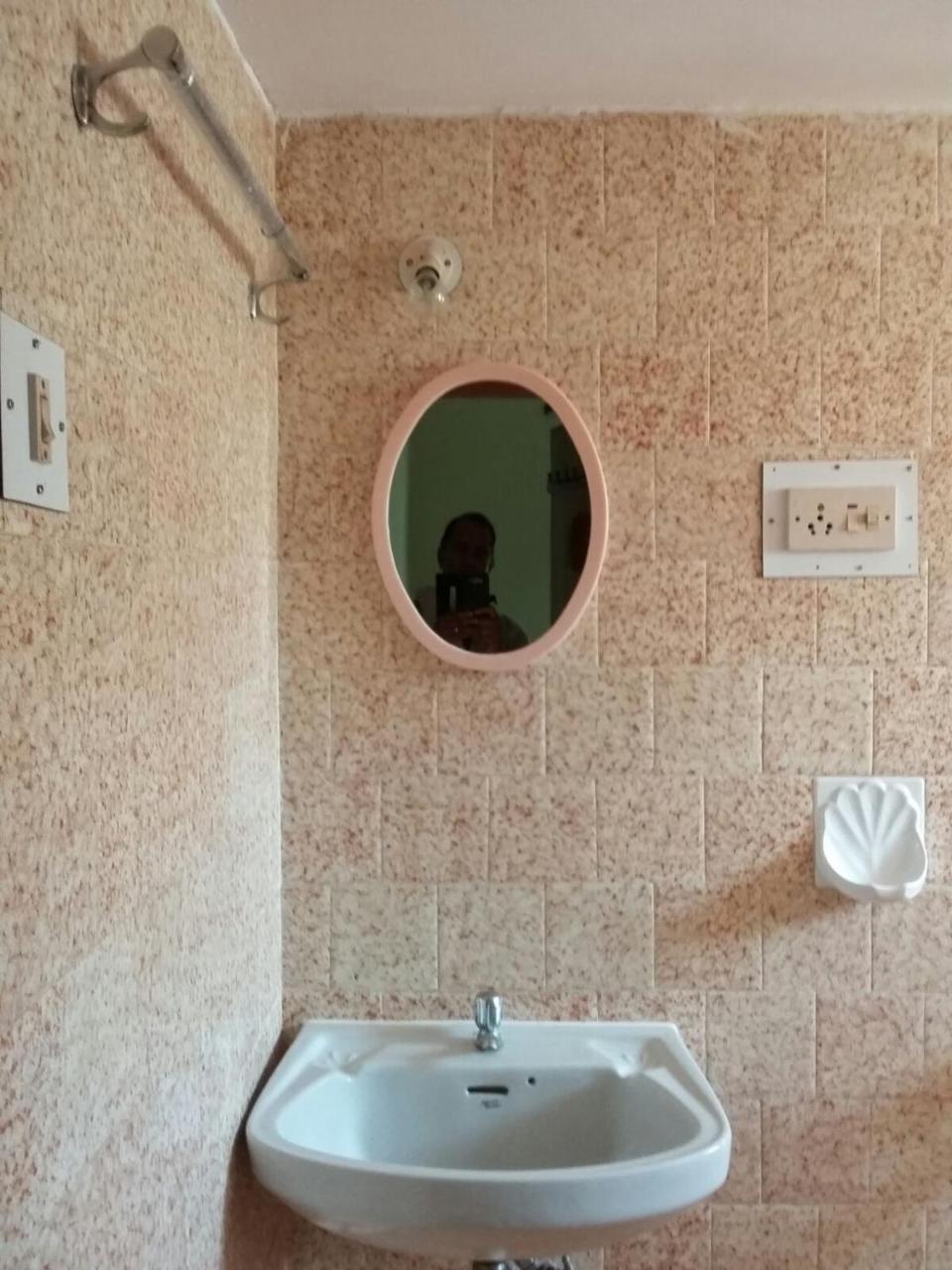 J & B Holiday Homes Бенаулім Екстер'єр фото